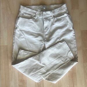 Banana Republic Women’s 28/6 Girlfriend Mid-Rise Cream Color Jeans NWOT